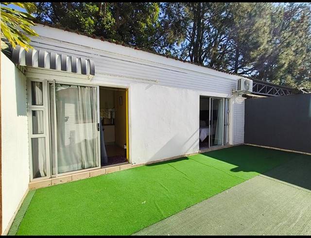 7 BEDROOM HOUSE FOR SALE IN MTHATHA CENTRAL